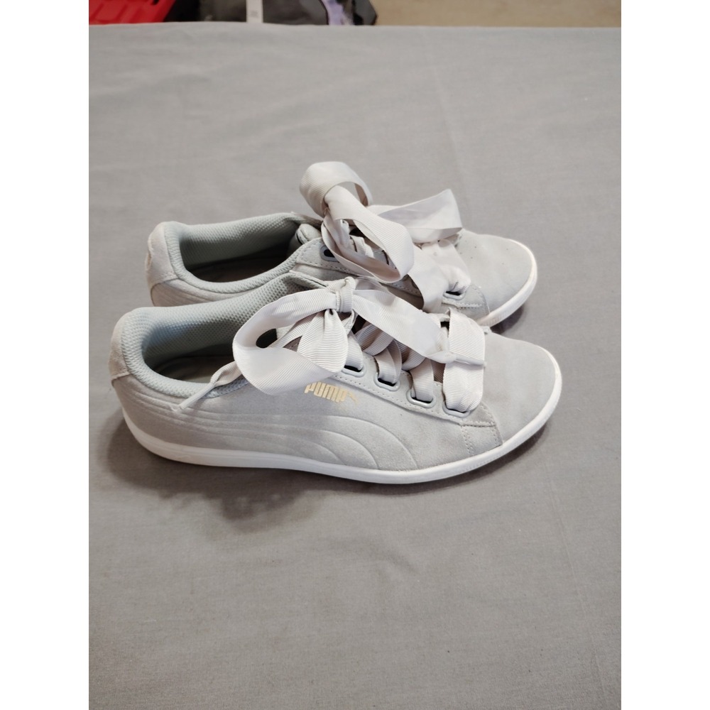 Puma Shoes Women 5.5 Vikky Ribbon Sneakers Gray Suede Low‎ Top Lace Up 364262 01